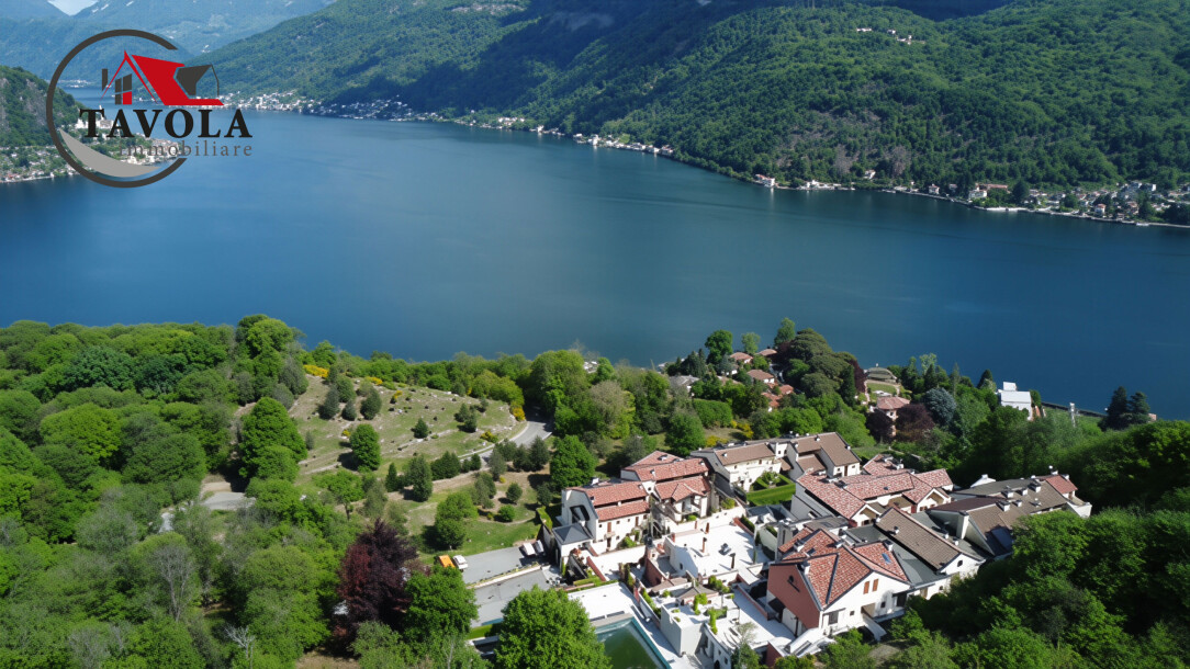 CUASSO AL MONTE, APPARTAMENTO CON PISCINA E VISTA LAGO-1