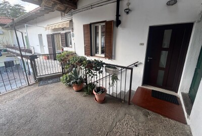 INDUNO OLONA, PORZIONE TERRACIELO CON BOX E LOCALE SGOMBERO-1