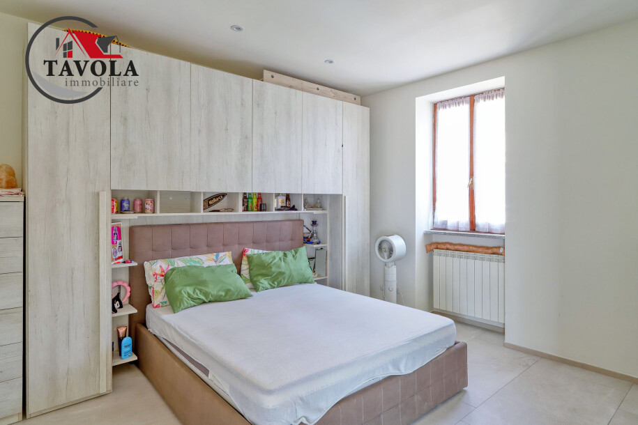 BISUSCHIO, BILOCALE RISTRUTTURATO CON TERRAZZO-10