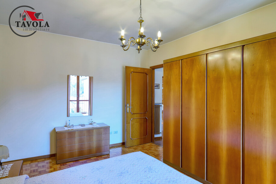 CUASSO AL MONTE, CAVAGNANO, TERRATETTO CON ACCESSORI-11