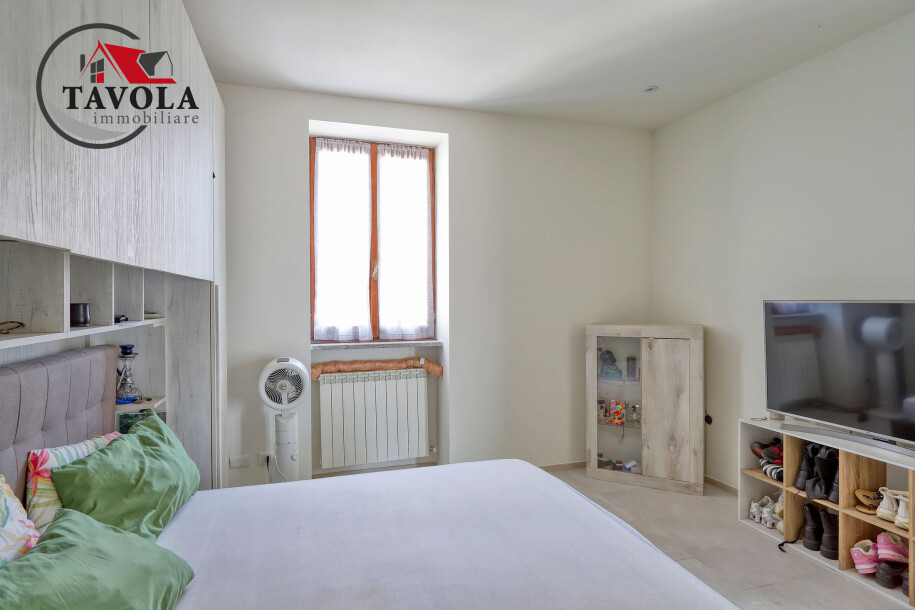 BISUSCHIO, BILOCALE RISTRUTTURATO CON TERRAZZO-11