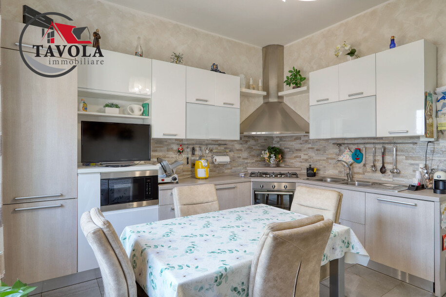 CASALE LITTA, VILLA SINGOLA-11