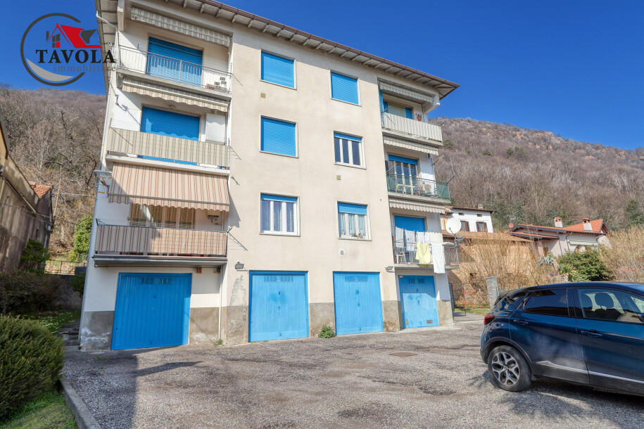 CUASSO AL MONTE, CAVAGNANO, BILOCALE CON BOX-16