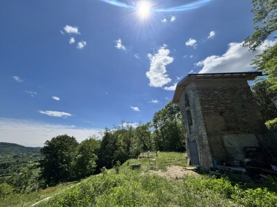 BISUSCHIO, TERRENO AGRICOLO CON VISTA LAGO
