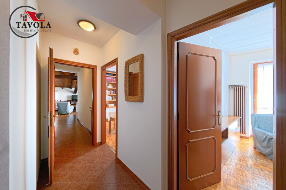 CUASSO AL MONTE, CAVAGNANO, TERRATETTO CON ACCESSORI-15