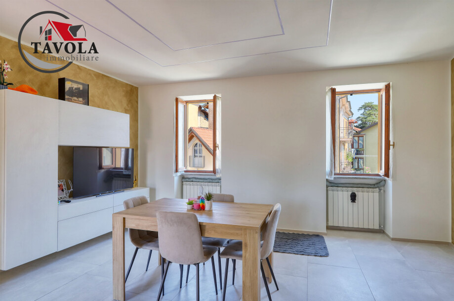 BISUSCHIO, BILOCALE RISTRUTTURATO CON TERRAZZO-16