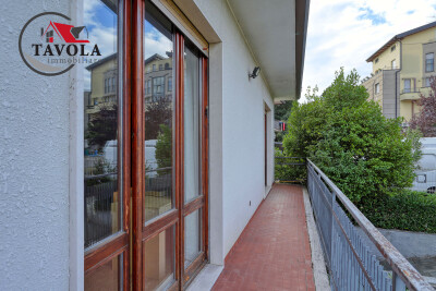 ARCISATE, VILLA CON GIARDINO-16