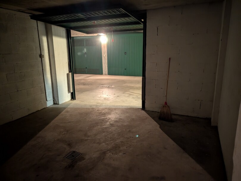 VARESE, VIALE BORRI, MONOLOCALE CON BOX-17