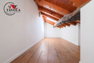 PORTO CERESIO, PORZIONE DI CASA TERRA-CIELO