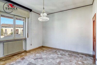 ARCISATE, TRILOCALE IN BIFAMILIARE-18