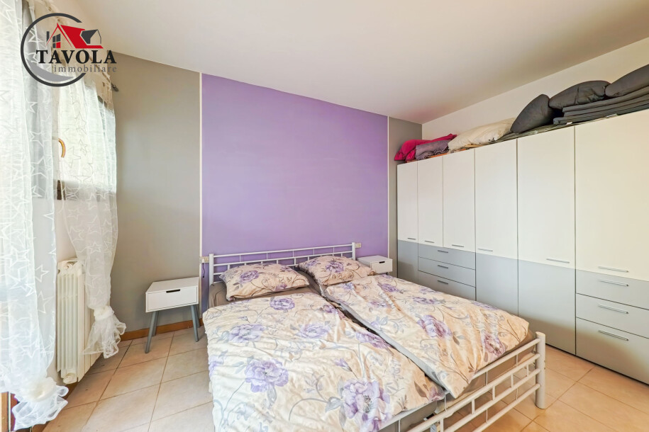 CUASSO AL MONTE, APPARTAMENTO CON PISCINA E VISTA LAGO-21