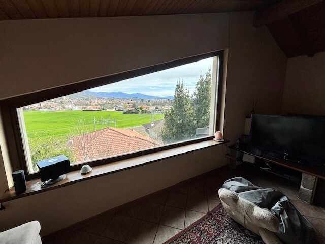 ARCISATE, VILLA A SCHIERA DI TESTA CON GIARDINO-24