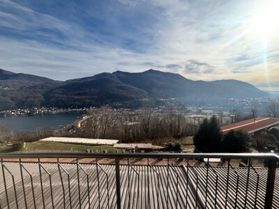 CUASSO AL MONTE, TRILOCALE CON VISTA LAGO