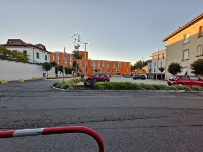 VARESE, POSTO AUTO SCOPERTO