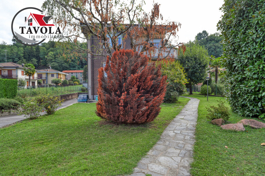 INDUNO OLONA, TRILOCALE CON BOX ED ACCESSORIO-21