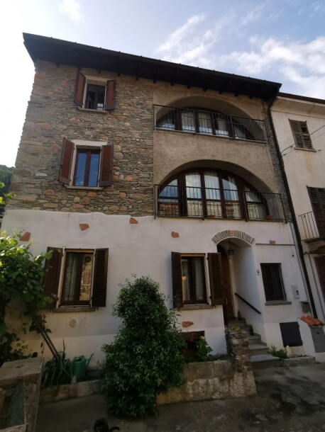 CUASSO AL MONTE, TERRATETTO-1