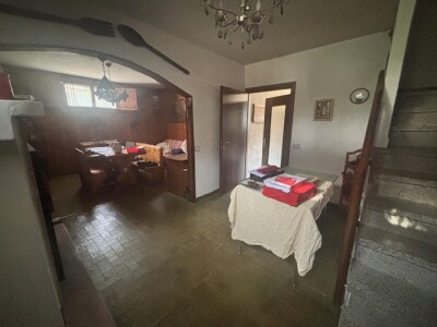 BISUSCHIO, VILLETTA UNIFAMILIARE
