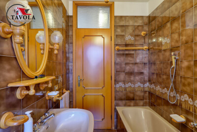 CUASSO AL MONTE, CAVAGNANO, TERRATETTO CON ACCESSORI
