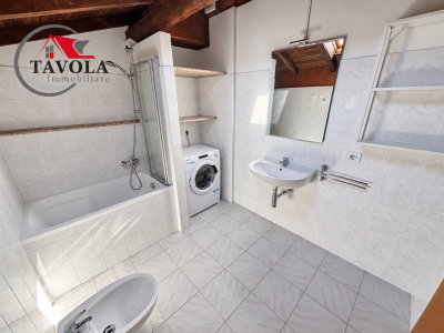 BRENTA, BILOCALE MANSARDATO CON TERRAZZINO COPERTO-22