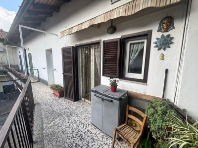 INDUNO OLONA, PORZIONE TERRACIELO CON BOX E LOCALE SGOMBERO-24