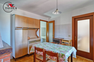 CUASSO AL MONTE, CAVAGNANO, TERRATETTO CON ACCESSORI
