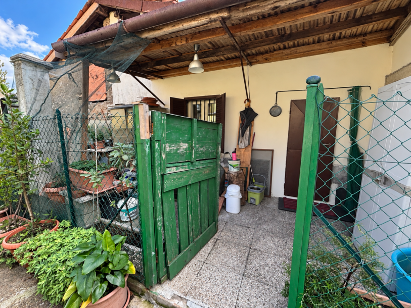 INDUNO OLONA, PORZIONE TERRACIELO CON BOX E LOCALE SGOMBERO-25