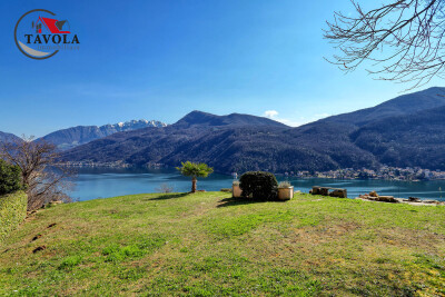 CUASSO AL MONTE, APPARTAMENTO CON PISCINA E VISTA LAGO