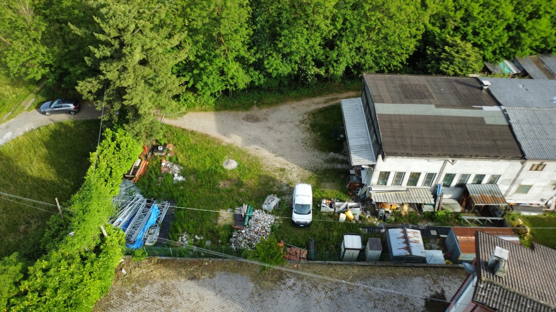 CUVEGLIO, CAPANNONE INDUSTRIALE CON PIAZZALE:-26
