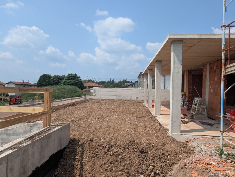 SALTRIO, NUOVE VILLE UNIFAMILIARI-33