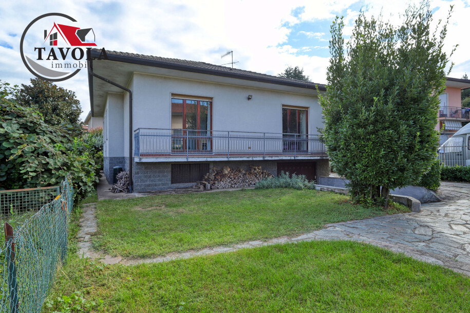 ARCISATE, VILLA CON GIARDINO-26