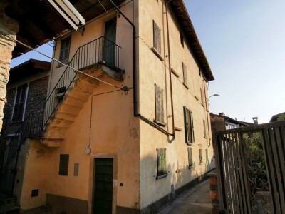 CUASSO AL MONTE, BORGNANA, TERRATETTO CON GIARDINO-29