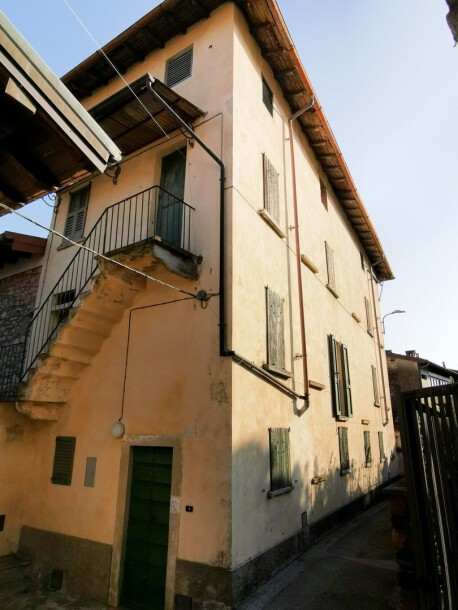 CUASSO AL MONTE, BORGNANA, TERRATETTO CON GIARDINO-30