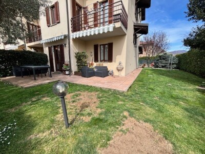 ARCISATE, VILLA A SCHIERA DI TESTA CON GIARDINO-36