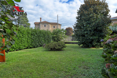 ARCISATE, VILLA CON GIARDINO-29