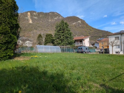 BISUSCHIO, FAVOLOSO TERRENO EDIFICABILE