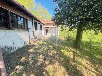 DEPANDANCE DI 80 MQ DA RISTRUTTURARE