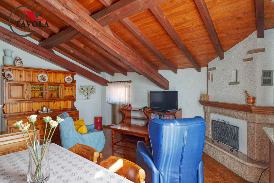 CUASSO AL MONTE, CAVAGNANO, TERRATETTO CON ACCESSORI-3