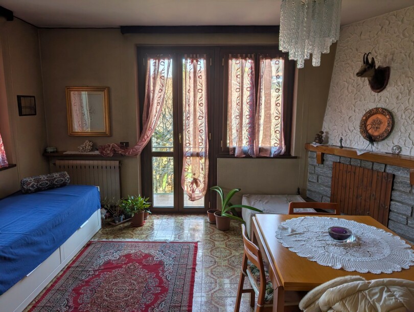 CUNARDO, CONTESTO BIFAMILIARE CON GIARDINO-3