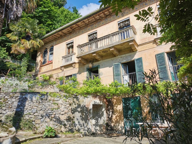 ARCISATE, VILLA MONARCO-3