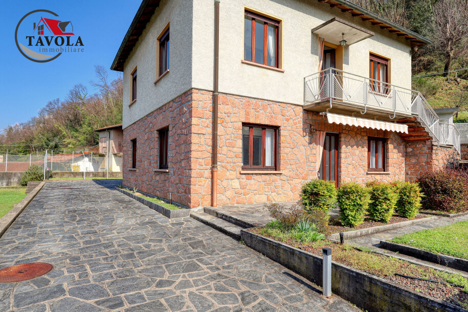 PORTO CERESIO, CASA BIFAMILIARE-33