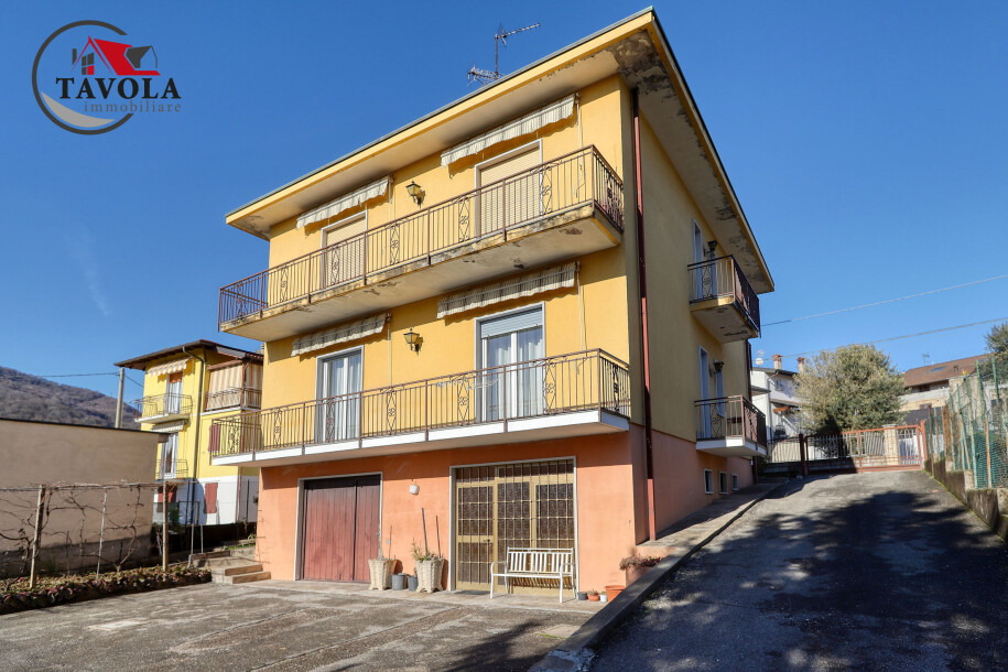 ARCISATE, TRILOCALE IN BIFAMILIARE-30