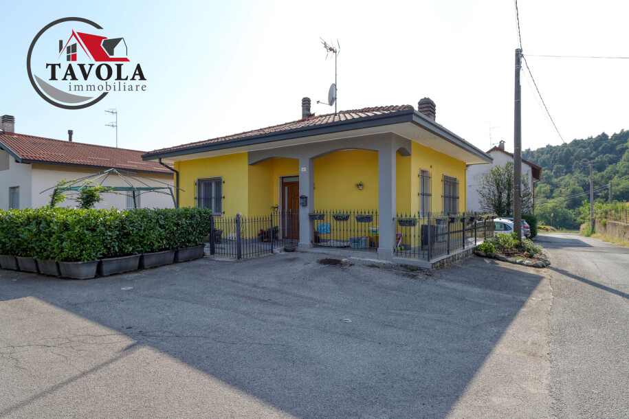 CASALE LITTA, VILLA SINGOLA-32