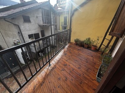 CUASSO AL MONTE, PORZIONE DI CASA RISTRUTTURATA