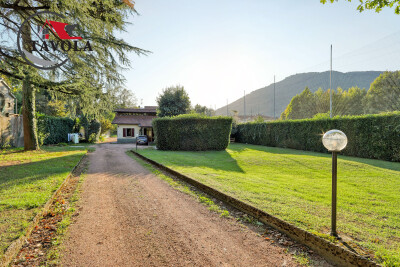 ARCISATE, VILLA BIFAMILIARE-37