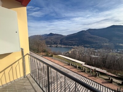 CUASSO AL MONTE, TRILOCALE CON VISTA LAGO