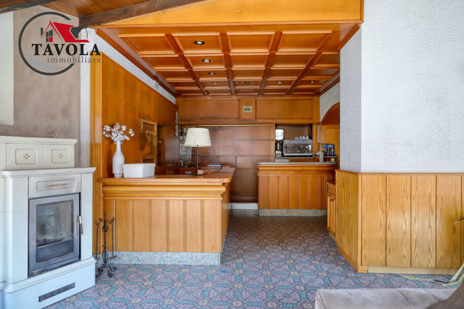 CUASSO AL MONTE, EX HOTEL ALPINO-4