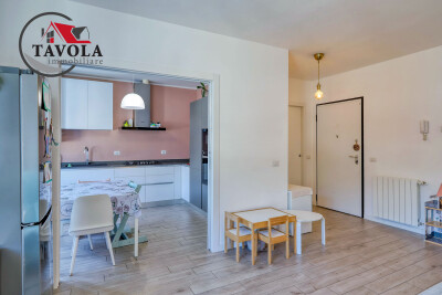 BISUSCHIO, TRILOCALE CON ACCESSORI-4