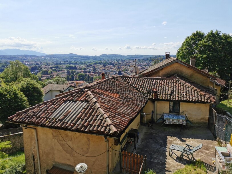 ARCISATE, VILLA MONARCO-4