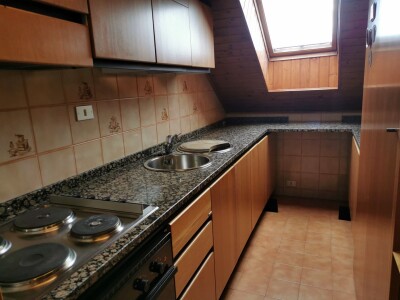 ARCISATE, SIGNORILE VILLA BIFAMILIARE