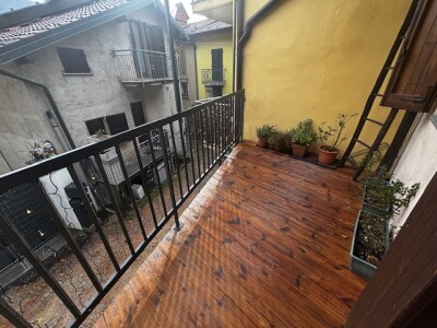 CUASSO AL MONTE, PORZIONE DI CASA RISTRUTTURATA